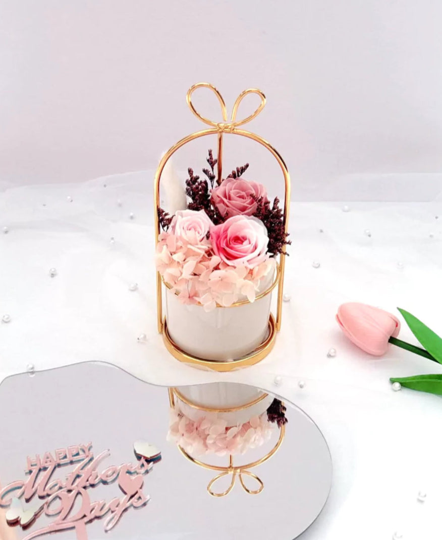 SWEET PEA PRESERVED FLOWER ARRANGEMENT
